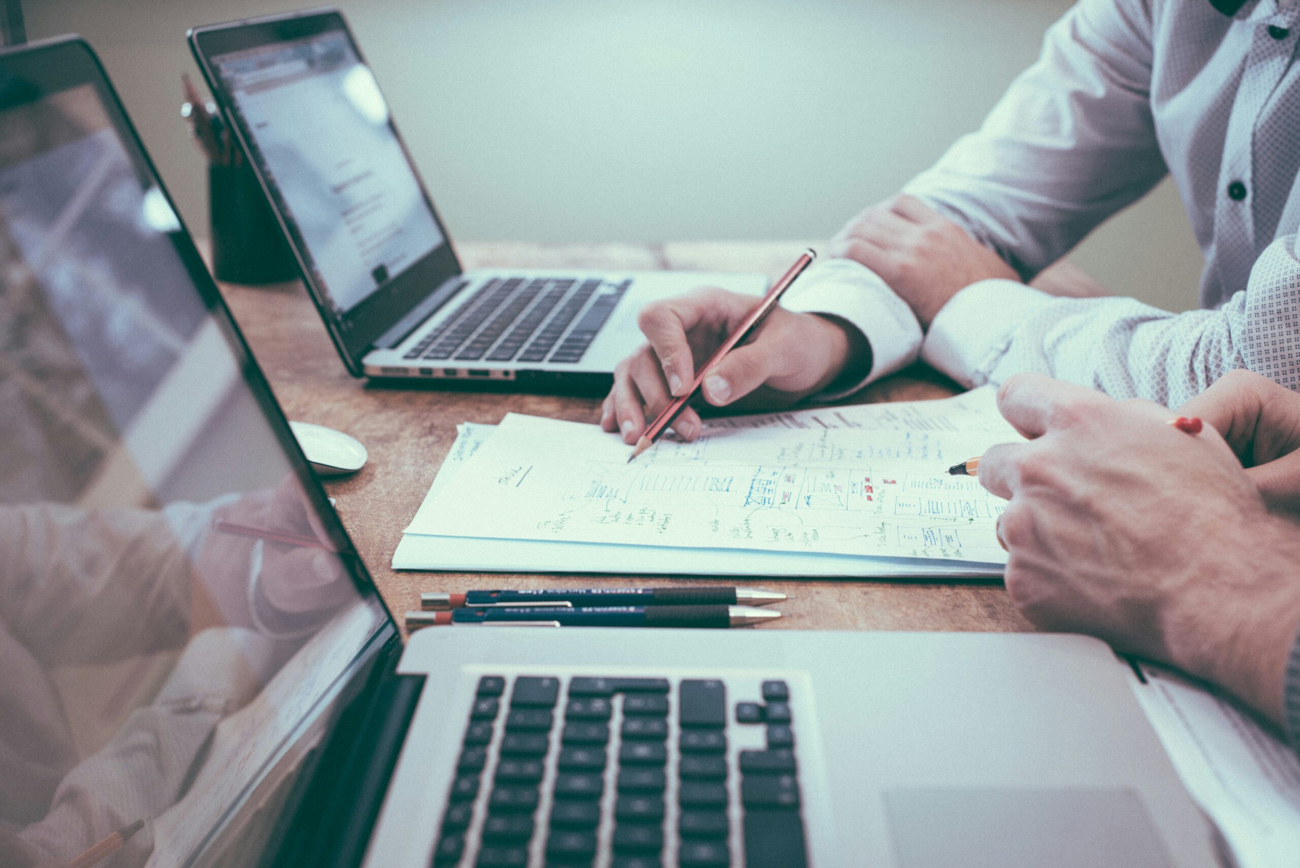 Les meilleures sociétés de conseil en automatisation au Royaume-Uni : Solutions pour l'efficacité des entreprises